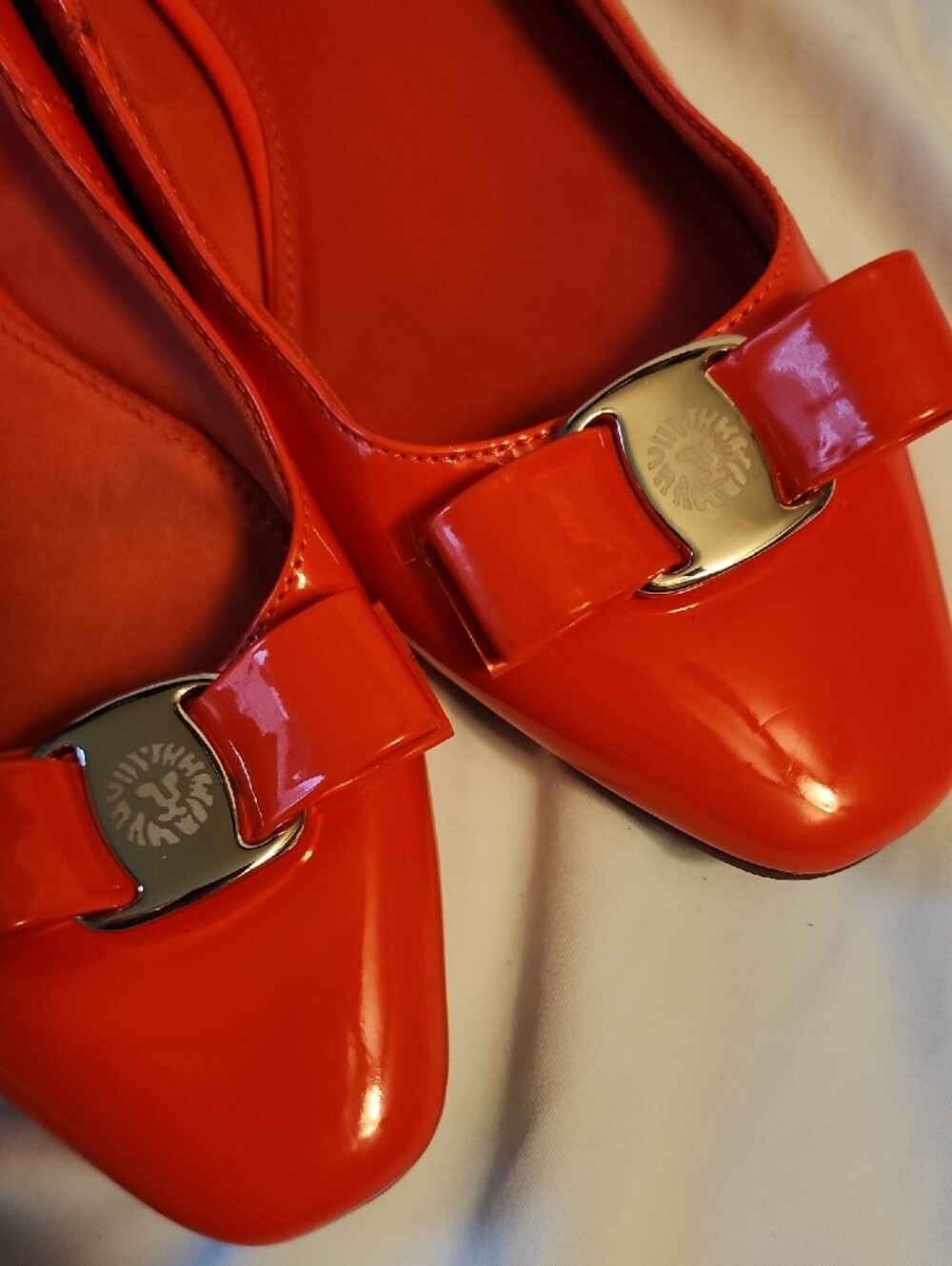 Anne Klein Size 8.5 Bright Orange Patent Leather Bow Flats - Picture 10 of 15